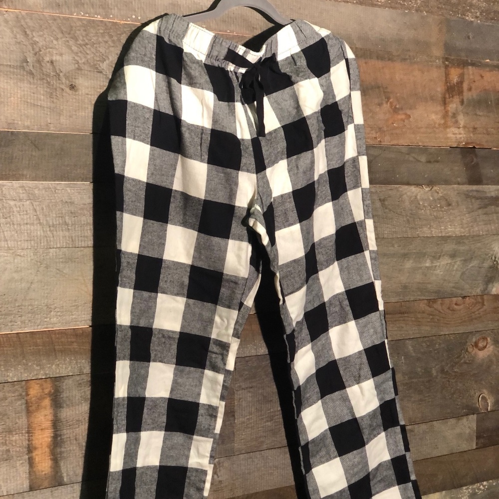 OLD NAVY | Black and White Plaid Flannel Pajama Pants NWT Large